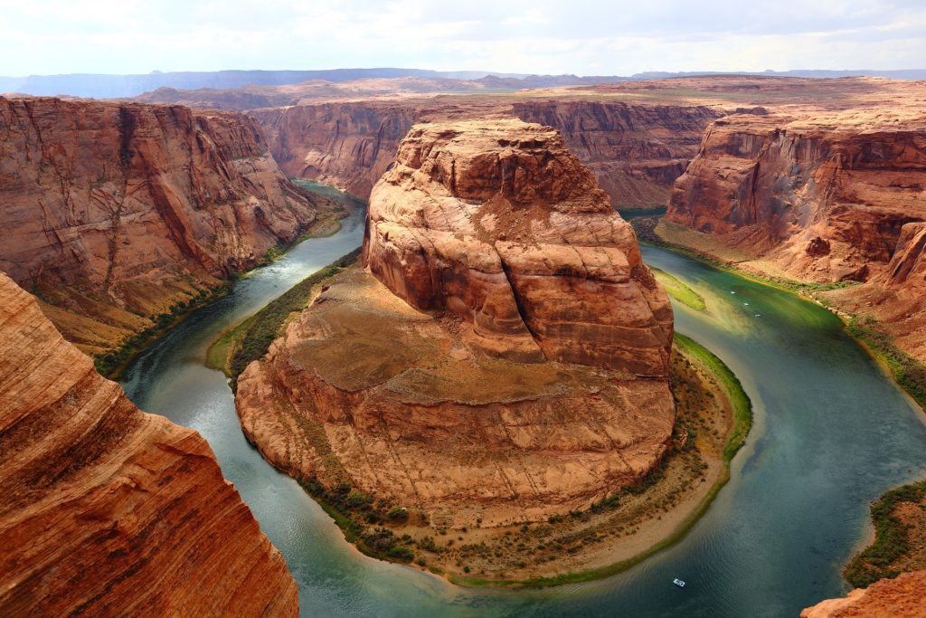 A wide-angle shot of Horseshoe Bend in the Grand Canyon, Arizona.